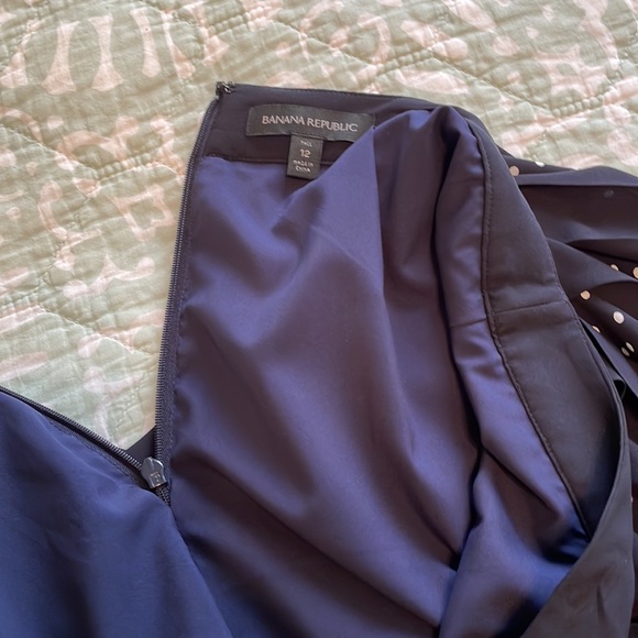 Banana Republic blue and white skirt 12 - Picture 6 of 7